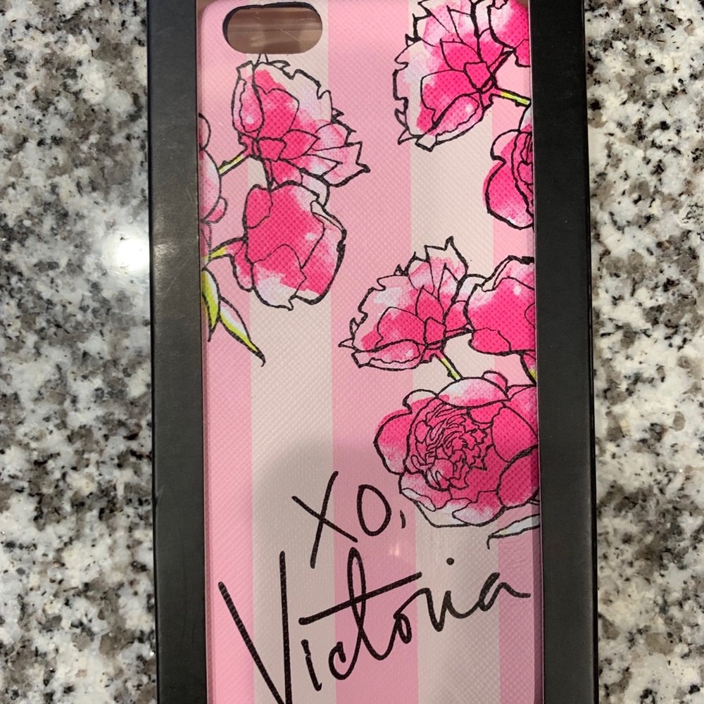 2 iPhone 6/6S cases 📲